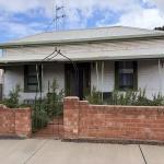 14 Marriett St, Solomontown SA 5540, Australia